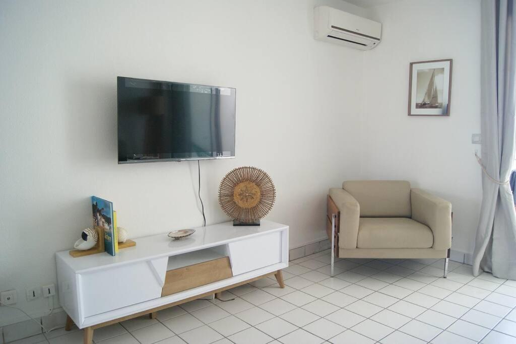 Superbe Studio Dolce Vita Vue Mer Plage Piscine Marigot  Ngoại thất bức ảnh